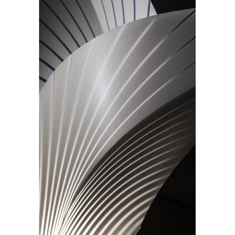 Zoom matière Las Palmas modèle contemporain par Slamp